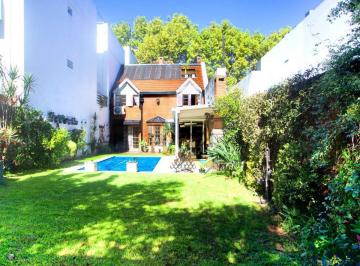 Casa · 250m² · 5 Ambientes · 2 Cocheras · Venta Casa Cochera Jardín Pileta Villa del Parque