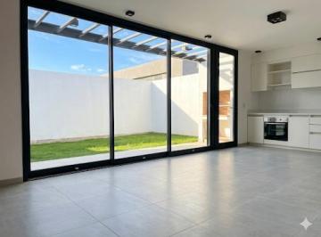 PH · 71m² · 6 Ambientes · 2 Cocheras · Duplex en Venta 2 Dorm. en Docta Apto Credito