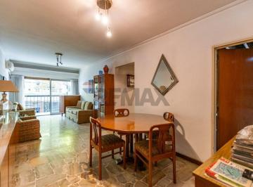 Departamento · 91m² · 4 Ambientes · 1 Cochera · 4 Amb C/dep. Serv Balcon Corrido Al Frente - Cochera