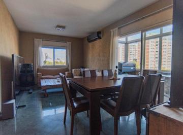 Departamento · 90m² · 5 Ambientes · 1 Cochera · Venta Depto 5 Amb C/balcon y Cochera V. Crespo