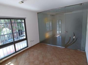 Oficina comercial de 2 ambientes, Córdoba · B° Centro. Alquilo Oficina C/ Baño. Excelente Ubicación. Corro Esq Bv. San Juan