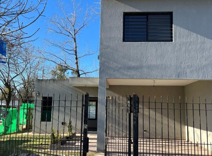 Casa · 85m² · 3 Ambientes · 1 Cochera