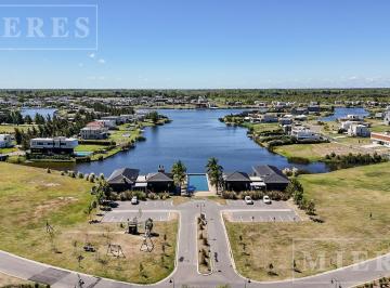 Terreno · 901m² · Lote en Venta Al Río en El Naudir Escobar