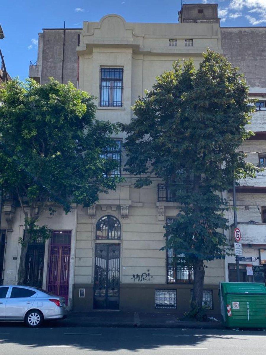 Avenida Juan de Garay 1300, Constitución, Capital Federal
