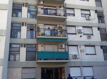 Departamento · 64m² · 3 Ambientes · 3amb Frente Balcon Venta Paternal
