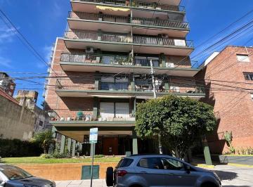Departamento · 83m² · 3 Ambientes · 1 Cochera · Depto 3 Amb en Venta Zona Martinez