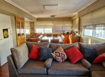 Departamento · 149m² · 4 Ambientes · 1 Cochera · Piso en Venta 149 m 4 Cuadras de La Estación, Cerca de