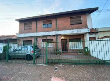 Departamento · 200m² · 4 Ambientes · 2 Departamentos en Bloque - Merlo Centro