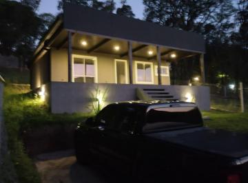 Casa · 400m² · 3 Dormitorios · 1 Cochera · Casa - El Corte