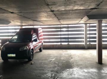 Garage · 20m² · 1 Cochera · Cochera en Venta - 20 m² - Quilmes