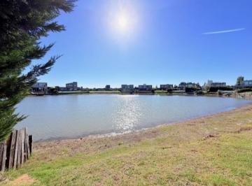 Terreno · 742m² · Lote en Venta Horizontes Al Sur