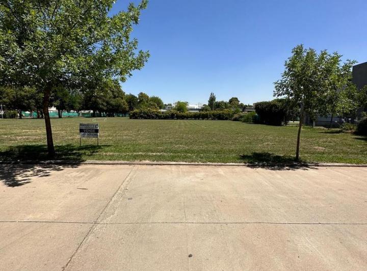 Terreno · 1500m²