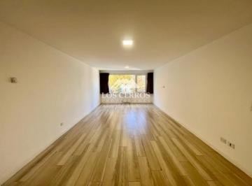 Departamento · 71m² · 2 Ambientes · Departamento en Venta - un Dormitorio con Cochera en El Centro de Bariloche.