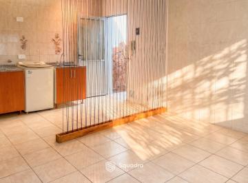 PH · 25m² · 1 Ambiente · Venta - Monoambiente en PH. Pasillo Conformado por Sólo Dos Unidades - Bella Vista, Rosario. - Apto