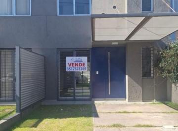 Casa · 115m² · 6 Ambientes · 1 Cochera · La Paya 1! en Venta Duplex 3 Dorm. 2 Banos, Amplio!