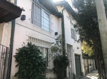 Casa · 195m² · 6 Ambientes · 1 Cochera · Casa en Olivos de 6 Ambientes