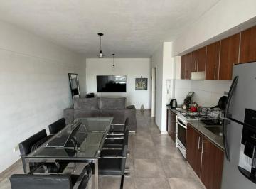 Departamento · 39m² · 1 Ambiente · Monoambiente Muy Luminoso con Balcón en Piso Alto! Vista Abierta!