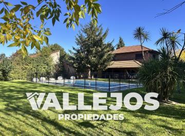 Casa · 190m² · 4 Ambientes · 2 Cocheras · Casaquinta 4 Amb C/ Piscina - 1200 m² | Canning - Los Rosales