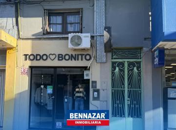Frente de Local y departamento en VENTA · Local y Depto en Venta - Pleno Centro