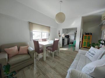 Departamento · 53m² · 2 Ambientes · PH en Planta Alta 2 Ambientes Patio Nuevo Apto Credito