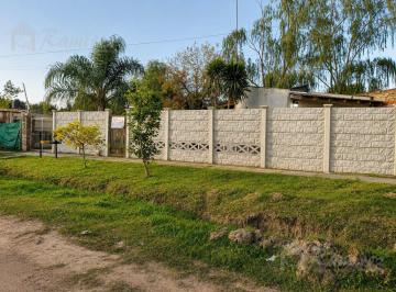 Casa · 80m² · 4 Ambientes · 1 Cochera · Casa en Venta 4 Ambientes La Reja, Moreno