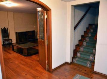 Casa de 6 ambientes, Lomas de Zamora · Venta Chalet Apto Credito con Detalles de Categoria en Barrio Ingles Temperley