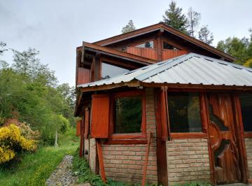 Casa de 7 ambientes, El Bolsón · Cabaña La Rosita