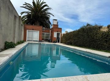 Casa · 100m² · 3 Ambientes · Casa en Venta - 2 Dorm. 2 Baños - 314 m² - Chivilcoy