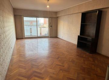 Departamento de 4 ambientes, Palermo · Departamento en Venta - 4 Ambientes con Dependencias en Botánico - Balcón a La Calle - Santa Fe 3500