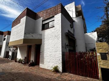 Casa · 60m² · 3 Ambientes · 1 Cochera · Casa Dúplex en Venta en San Fernando, G. B. a. Zona Norte, Argentina