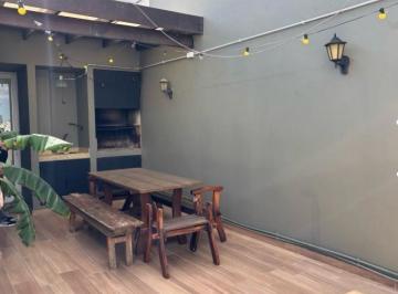Departamento · 60m² · 2 Ambientes · Departamento Triplex en Venta - Palermo Hollywood - 1 Dormitorio, Parrilla y Terraza