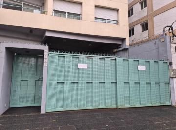 Garage · 10m² · Venta Cochera Cubierta Primer Subsuelo - Olivos