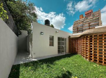 Casa · 75m² · 3 Ambientes · Interno Dos Dorm. en Arroyito
