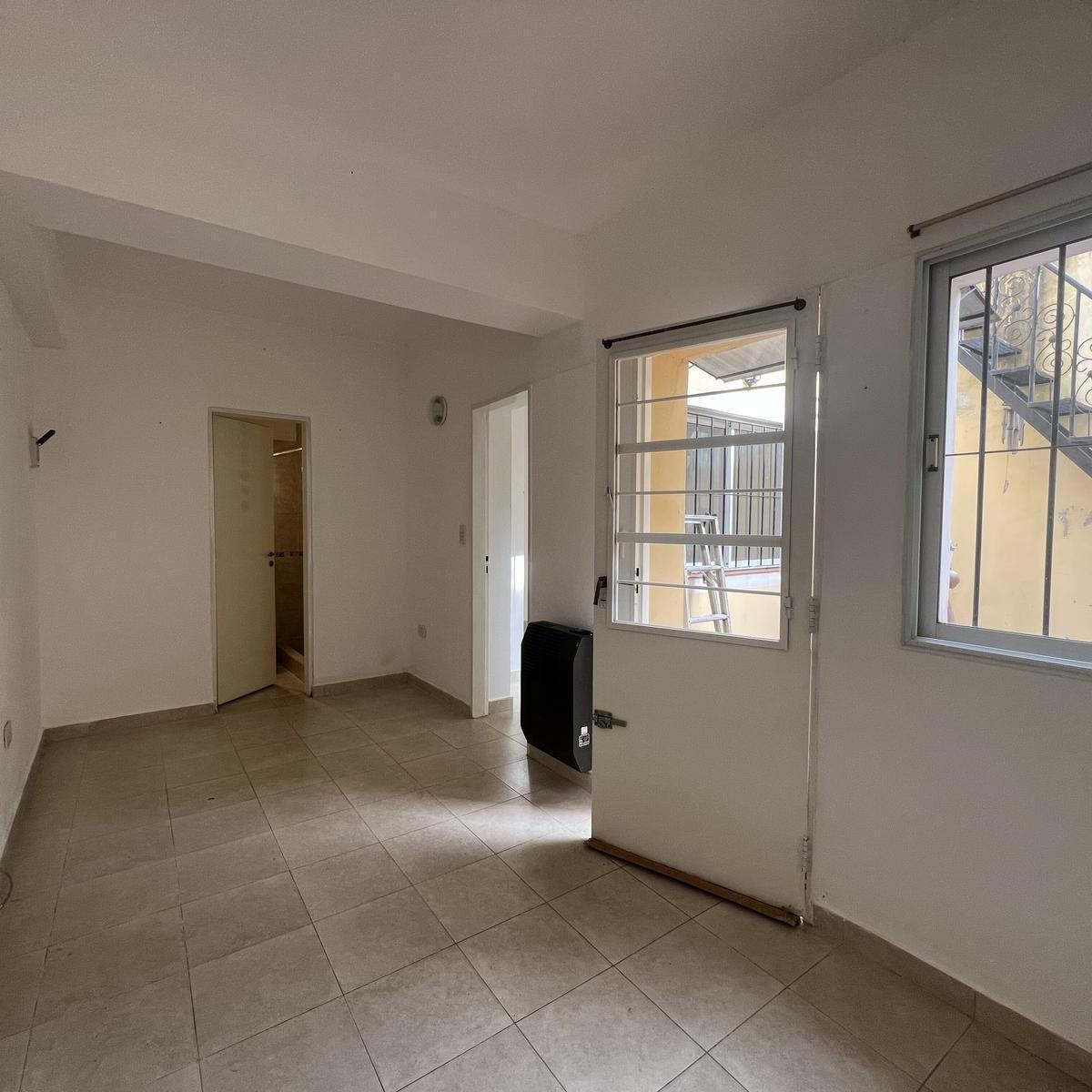 Marconi al 915, Planta Baja, Béccar, San Isidro