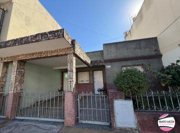 Casa de 3 ambientes, La Matanza · Casa 3 Ambientes con Jardín y Cochera