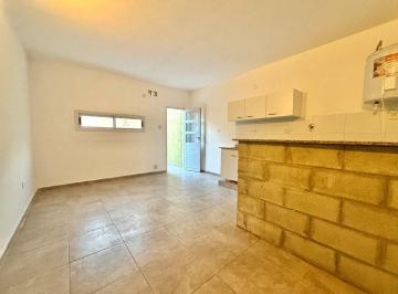 Departamento · 40m² · 1 Ambiente · Venta PH 2amb Ituzaingo Sur Patio Parrilla