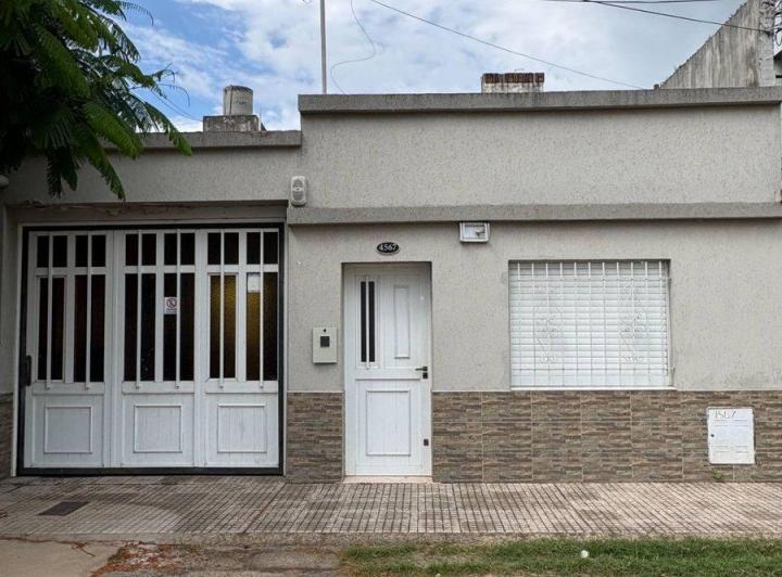 Casa · 257m² · 5 Ambientes · 1 Cochera