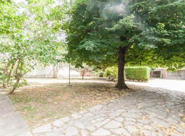 Casa · 190m² · 5 Ambientes · Venta Casa 5 Ambientes en Turdera S/ Lote 1000 m²