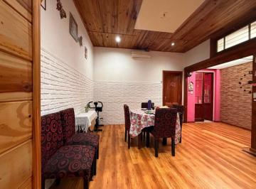 Casa · 70m² · 4 Ambientes · Casa en Venta de 4 Ambientes en Valentin Alsina