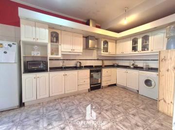Casa · 140m² · 3 Dormitorios · Openhouse Vende Hermoso Dúplex en Las Heras