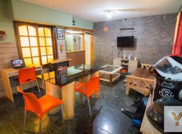 Departamento · 69m² · 4 Ambientes · 1 Cochera · Departamento en Venta - 3 Dorm. 1 Baño - 69 m² Cubiertos - Lomas del Mirador