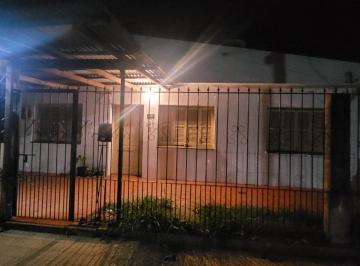 Casa · 70m² · 4 Ambientes · Casa en Venta - 3 Dorm. 1 Baño - Cochera - 311 m² - Posadas