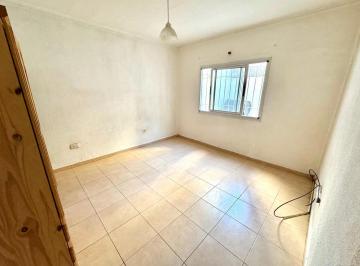 Departamento · 64m² · 3 Ambientes · Departamento en Venta - 2 Dorm. 1 Baño - 72 m² - La Plata