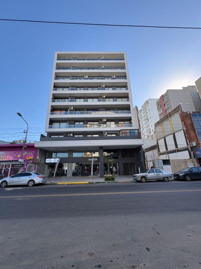 AV. SAN MARTIN 2947. Entre Av. Mitre y Nuestra Señora De La Merced