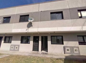 PH de 3 ambientes, La Plata · Duplex Ubicado en Calle 527 Entre 30 y 31
