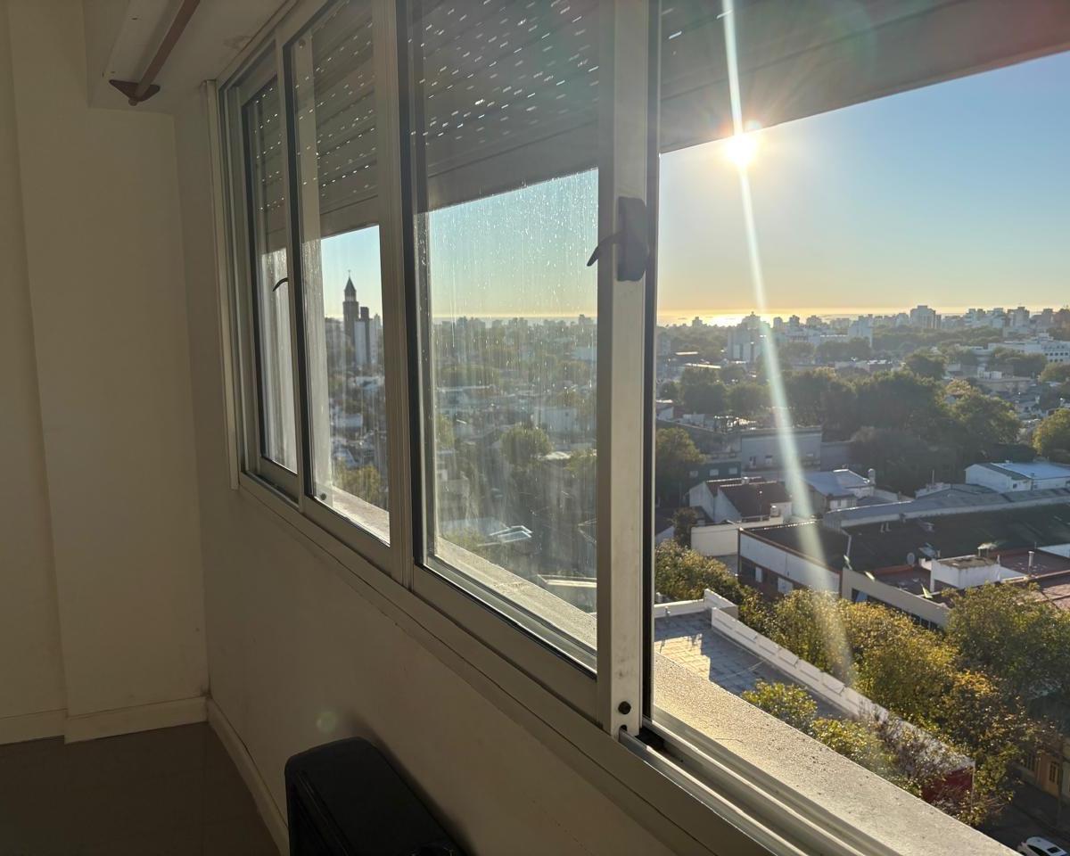 Depto 2 amb, 47m² en piso 12 con vista panorámica — Estación Ferroautomotora