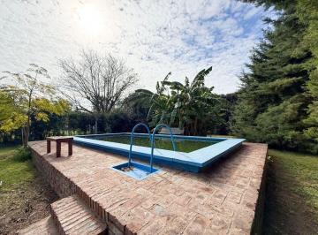 Quinta vacacional · 66m² · 1 Dormitorio · 1 Cochera · Quinta en Venta en Pergamino con Pileta