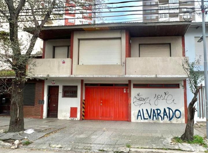 Casa · 100m² · 2 Ambientes