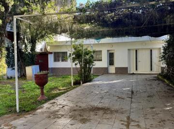 Casa · 80m² · 2 Dormitorios · Venta Casa de 2 Dorm. Jardin y Pileta en Pueblo Esther