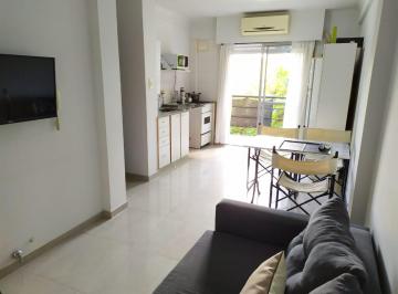 Departamento de 2 ambientes, Rosario · Amueblado, Ideal Estudiantes